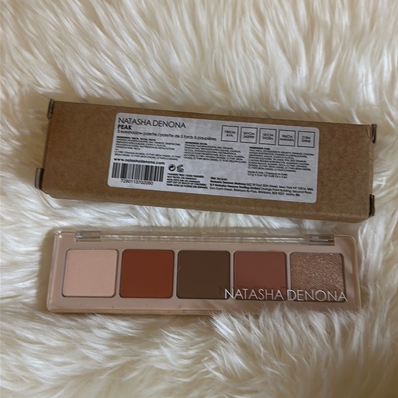 Natasha Denona: Peak Eyeshadow Palette - Picture 3 of 3